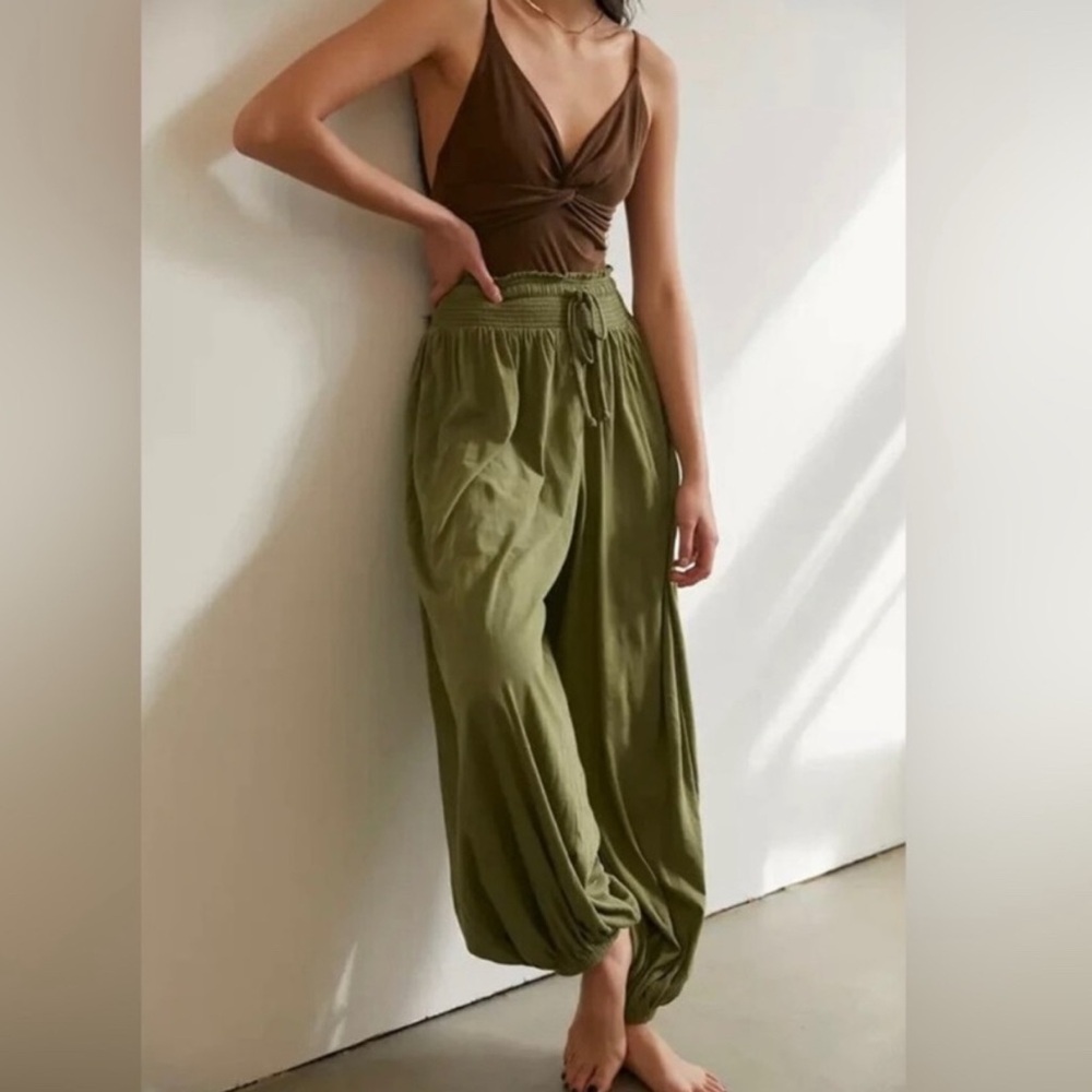 Urban Outfitters Out from Under Tyler Balloon Pant